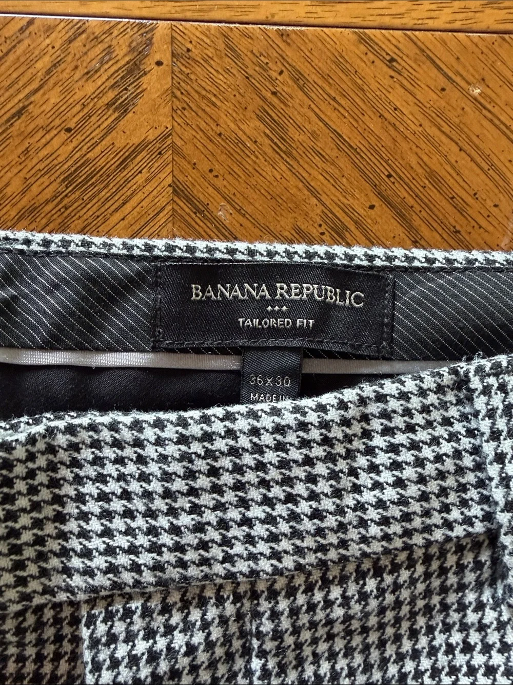Banana Republic Tailored Fit Pants